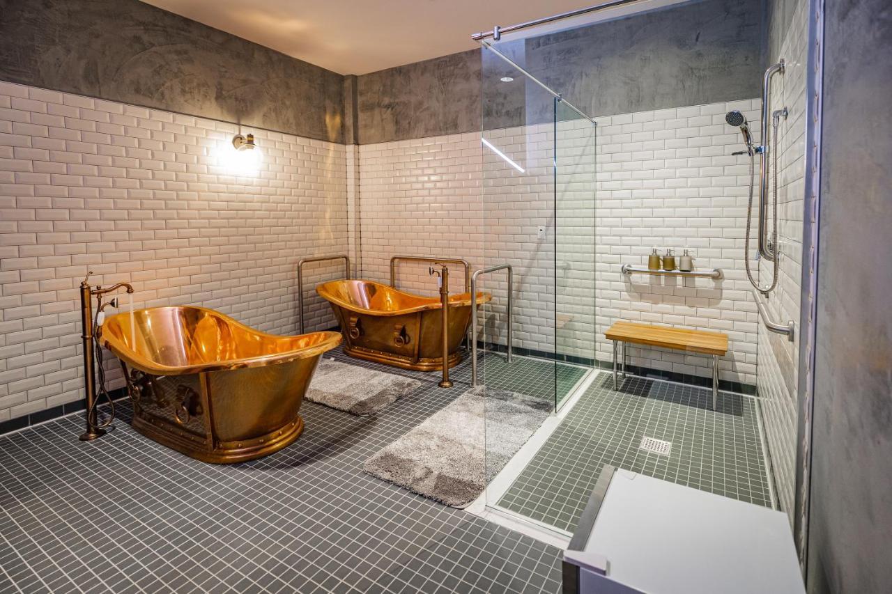 Pivovar Hotel Waco Luaran gambar